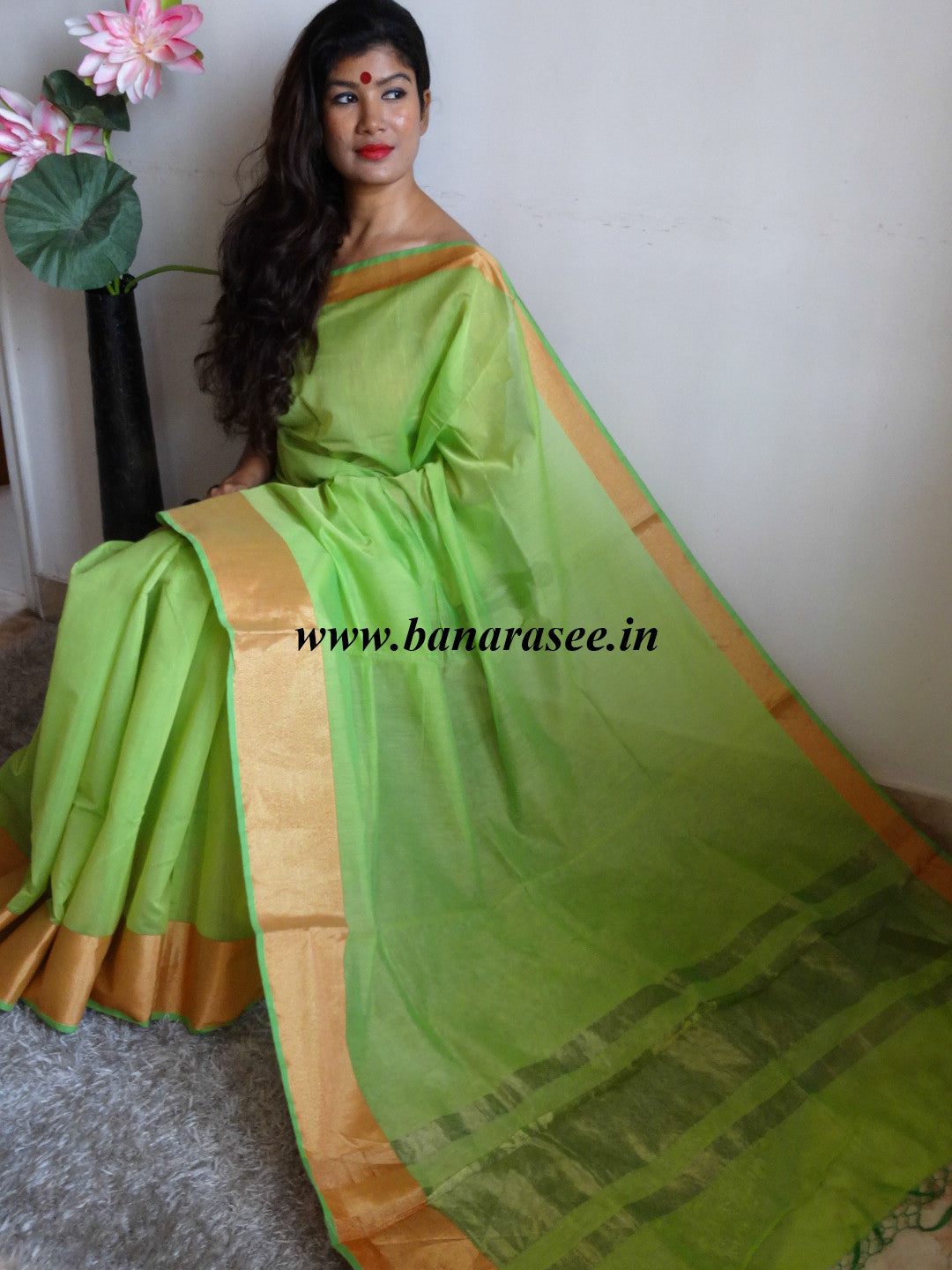 Banarasee/Banarasi Cotton Silk Saree With Zari Border-Light Green