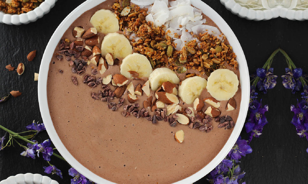 La Luna Rose Jewellery Best Smoothie Bowl Recipes Chocolate Banana and Almond