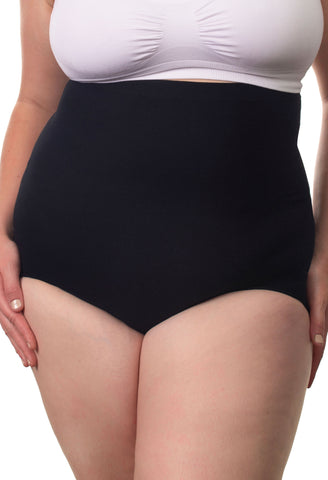 affordable thermal underwear in black neutral colour super flattering on curvy women underbust stretchy fit for full tummy coverage keeps your torso warm seamless undies won’t dig in to your skin and create unflattering bumps