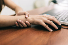 computer hand suffering
