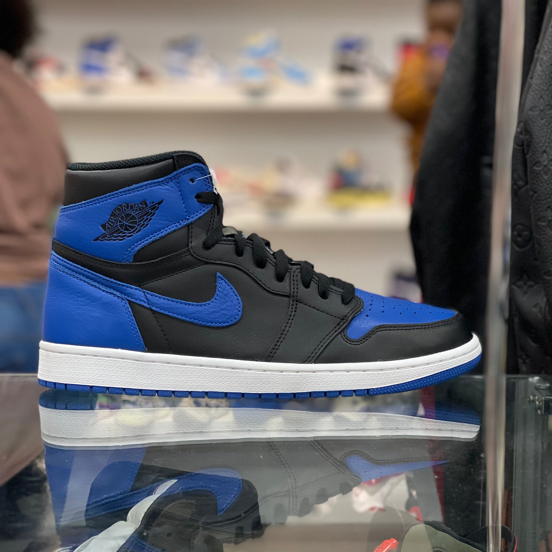 Air Jordan 1 Retro “Royal”
