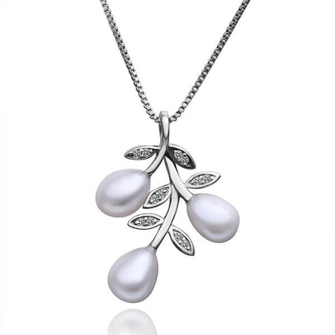 White Gold Cultured Pearl Floral Orchid Necklace - rubiquejewelry.com