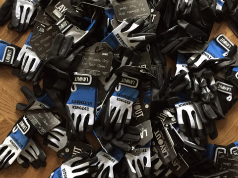 Estonia Custom Layout Gloves