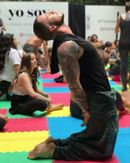 Psylo customer practicing yoga