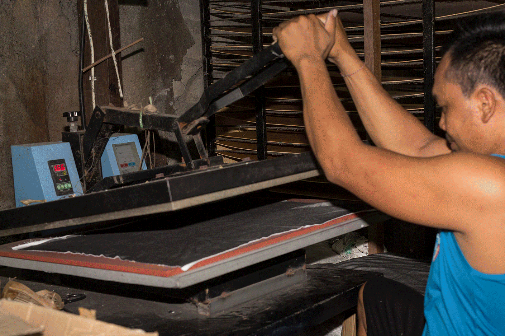 screen printin at Psylo's Bali HQ