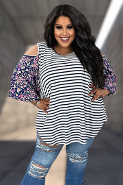 87 OS {Curvy Fun Time} Ivory/Navy Stripe Floral Sleeve Top CURVY BRAND!!!  EXTENDED PLUS SIZE 4X 5X 6X