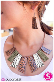 PAPARAZZI (174) {A Fan Of The Tribe} Necklace