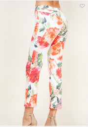 BT-Z {Made For Admiration} Ivory Floral Capri Pants  PLUS SIZE XL 2X 3X