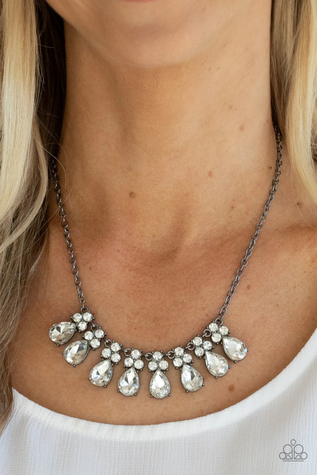 PAPARAZZI (43) {Sparkly Ever After} Necklace