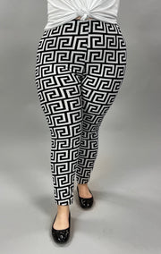 BIN 98 {You Can Hide} Ivory/Black Geometric Print Leggings EXTENDED PLUS SIZE 3X/5X