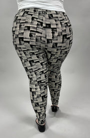 LEG-14  {Touch Of Black} Ivory/Black Print Leggings EXTENDED PLUS SIZE 3X/5X