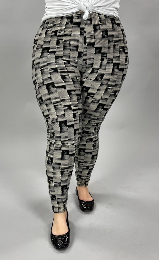 LEG-14  {Touch Of Black} Ivory/Black Print Leggings EXTENDED PLUS SIZE 3X/5X