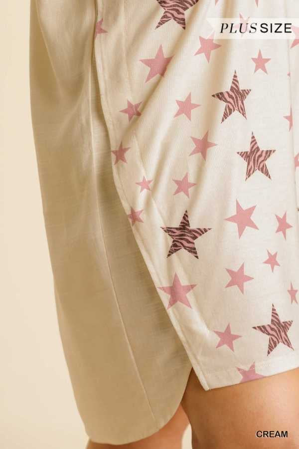 66 PSS-N {Superstar} "UMGEE" SALE!  White Star Print Tunic PLUS SIZE XL 1X 2X