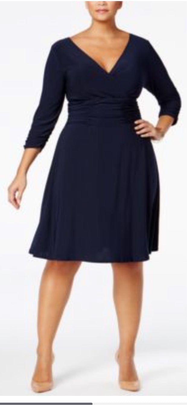 LD-F M-109  {NY Collection} Navy Ruched Dress Retail €70.00 PLUS SIZE 1X