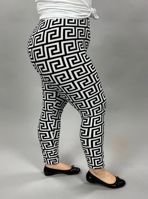 BIN 98 {You Can Hide} Ivory/Black Geometric Print Leggings EXTENDED PLUS SIZE 3X/5X