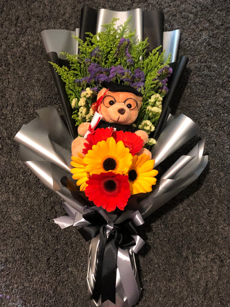 Graduation Bear Bouquet | Graduation Flower Bouquet Singapore