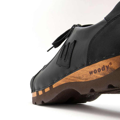jack, clog sneakers für herren mit biegsamer nachhaltiger holzsohle, farbe: nero-schwar (nappa-glattleder), holzclogs woody, woody schuhe, woody shoes, handgemachte holzschuhe aus österreich, kärnten