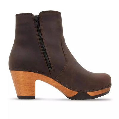 lara-farbe: caffe-braun_clog boots damen mit biegsamer nachhaltiger Weidenholzsohle-holzclogs woody, woody schuhe, woody shoes, handgemachte holzschuhe aus österreich, kärnten