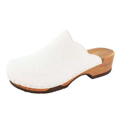 emma, farbe: weiss_clogs damen mit biegsamer nachhaltiger weidenholzsohle, holzclogs woody, woody schuhe, woody shoes, handgemachte holzschuhe aus österreich, kärnten