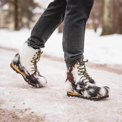 pascal fell, clog fellstiefel Herren mit biegsamer nachhaltiger holzsohle, farbe: fell natur, holzclogs woody, woody schuhe, woody shoes, handgemachte holzschuhe aus österreich, kärnten