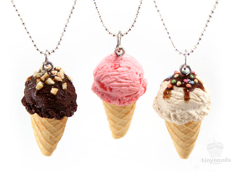 Scented ice cream necklace