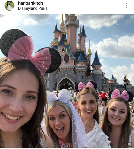 disneyland paris group photo selfie bride hen weekend