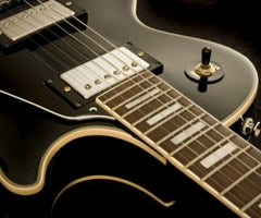 Black Les Paul