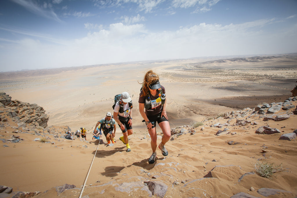 cab9_eyewear_team_josie_adams_desert_running_2