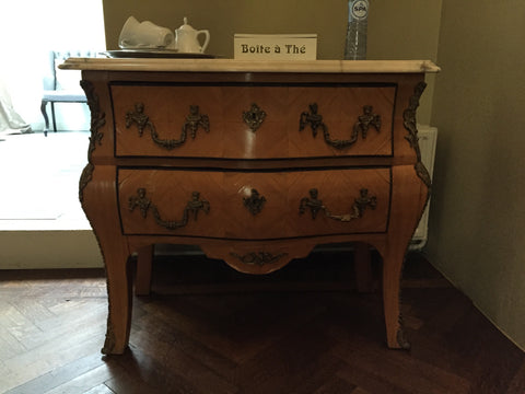 classic commode. chest of drawers, vacation, travel and decor blog. 