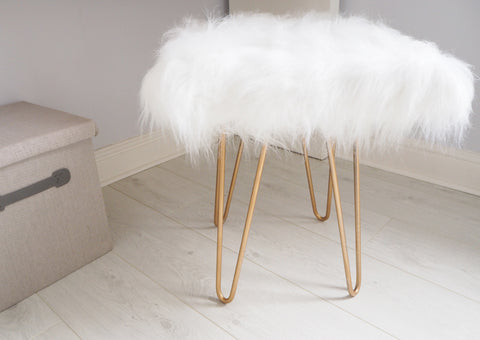 Fluffy sheepskin stool with hairpin legs