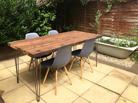 Outdoor table with hairpin legs