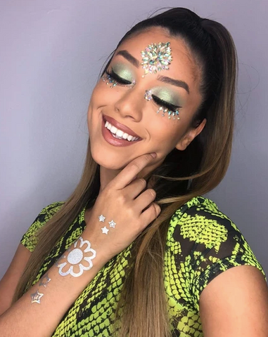 This Rhinestone Makeup Is Perfect For *Any* Party -  Fashion Blog