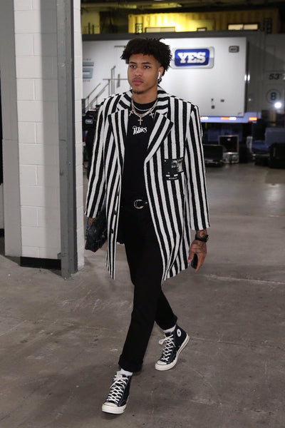 Kelly Oubre Jr. looking steezy