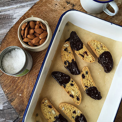 Bademli Yaban Mersinli Biscotti