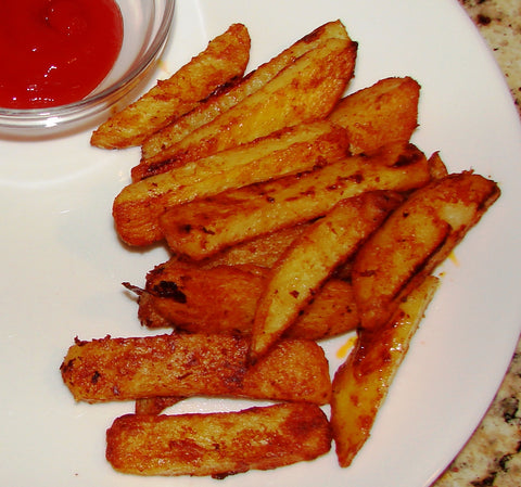 photo of seasoned oven fries on a plate