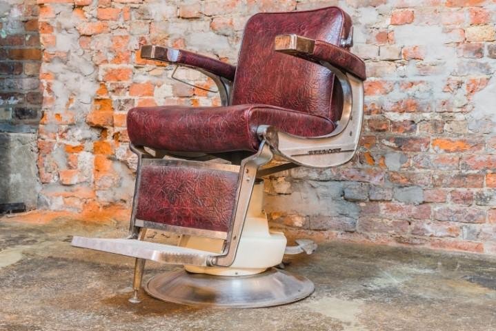 onvergeeflijk Productiviteit Shuraba Vintage Barber's Chair