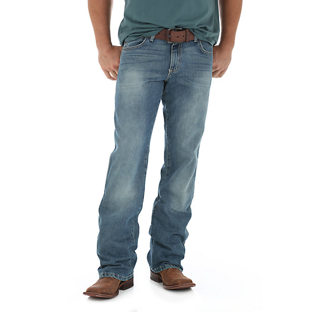 wrangler relaxed fit bootcut jeans