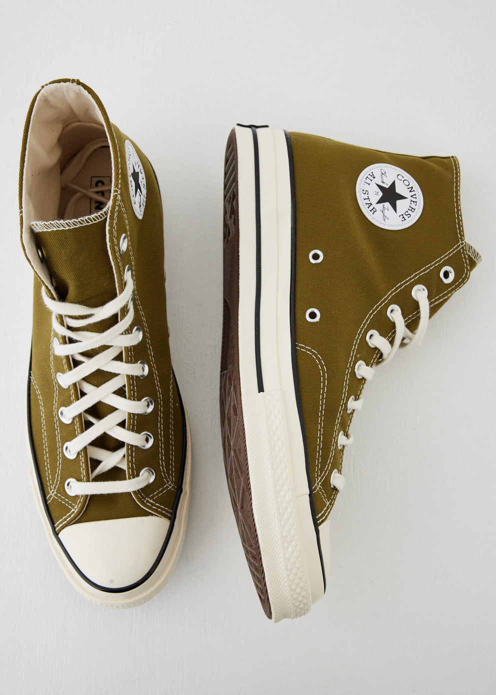 olive green chuck 70s