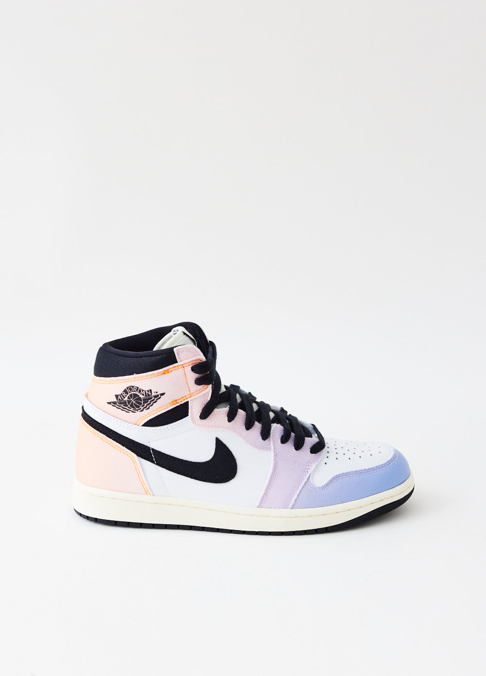 Jordan 1 Retro 'Skyline' Sneakers