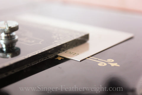 Singer 221 Featherweight Accurate Seam Guide