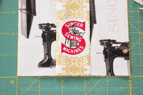 Singer 221 Featherweight Accurate Seam Guide