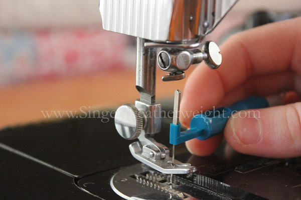 Super Easy Machine Needle Threader for the Singer Featherweight