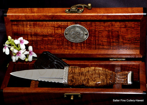 Sgian Dubh collectible in keepsake box with sterling silver fittings and stainless damascus blade from Salter Fine Cutlery