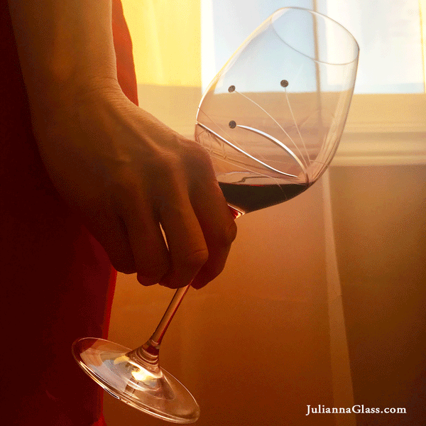 Julianna-glass-tristar-wine-glass