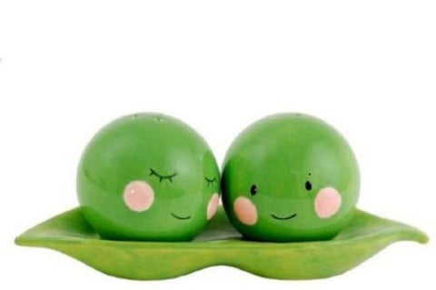 Two Peas in a Pod Magnetic Salt and Pepper Set - Chickadee Solutions