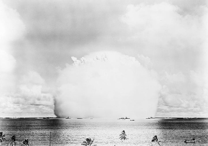 hydrogen bomb test underwater