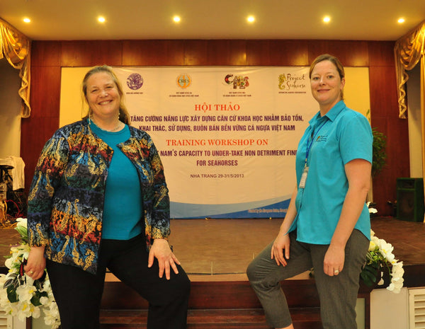 Dr. Vincent and Dr. Koldewey at a Global Conference for Seahorse Conservation