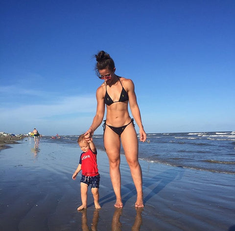 olivia-bauman-and-son-on-the-beach