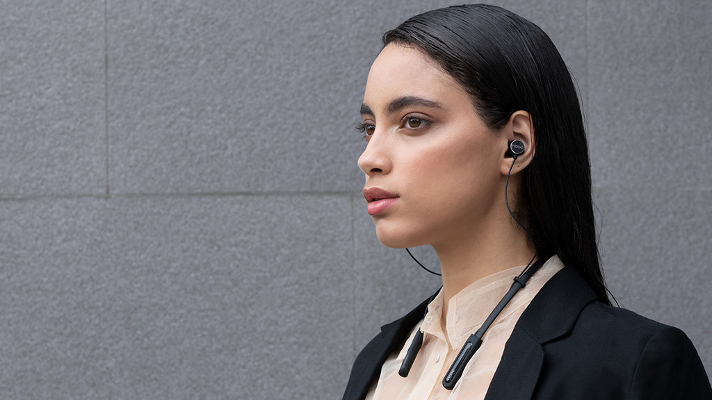 Tune ELITE Bluetooth Earphones during work