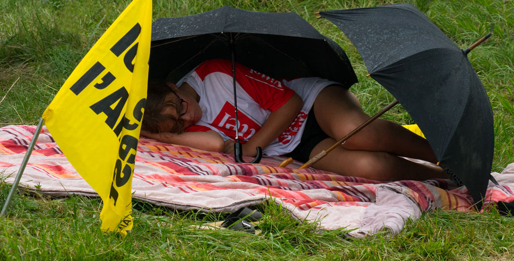 fans of the Tour de France cycling photography